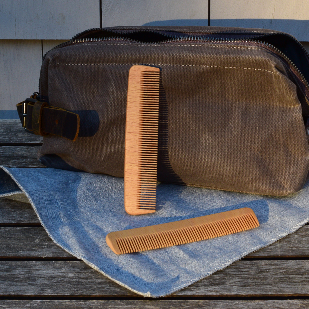 Comb 5 inch, Beechwood, 100% FSC - Earth & Nest