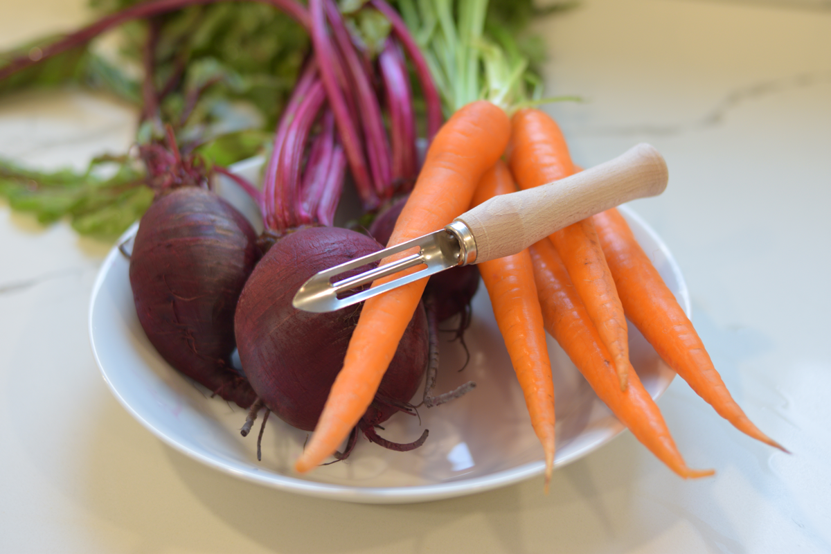 Vegetable Peeler