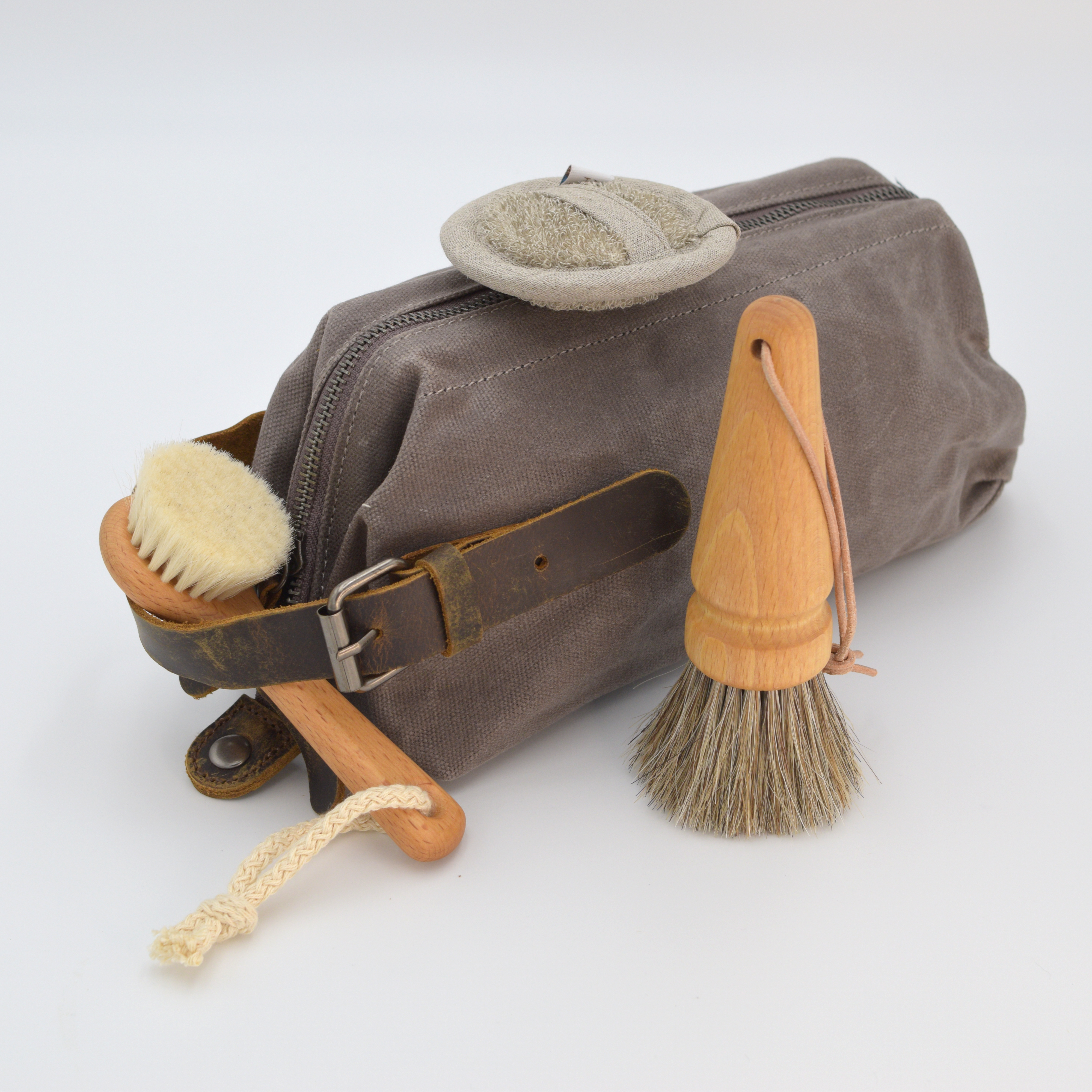 Dry Brush, Sensory & Exfoliating - Earth & Nest