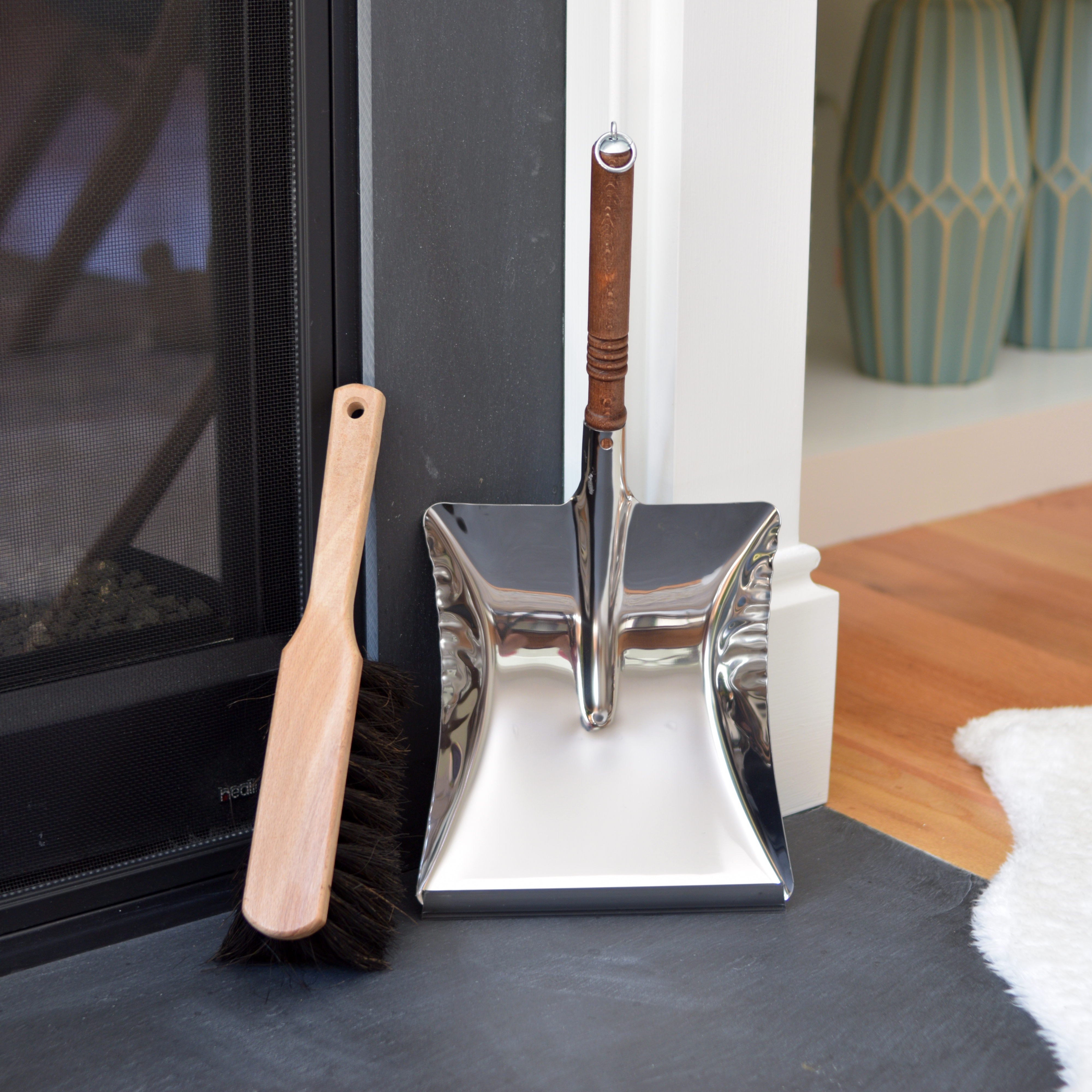 Dustpan Stainless Steel - Earth & Nest