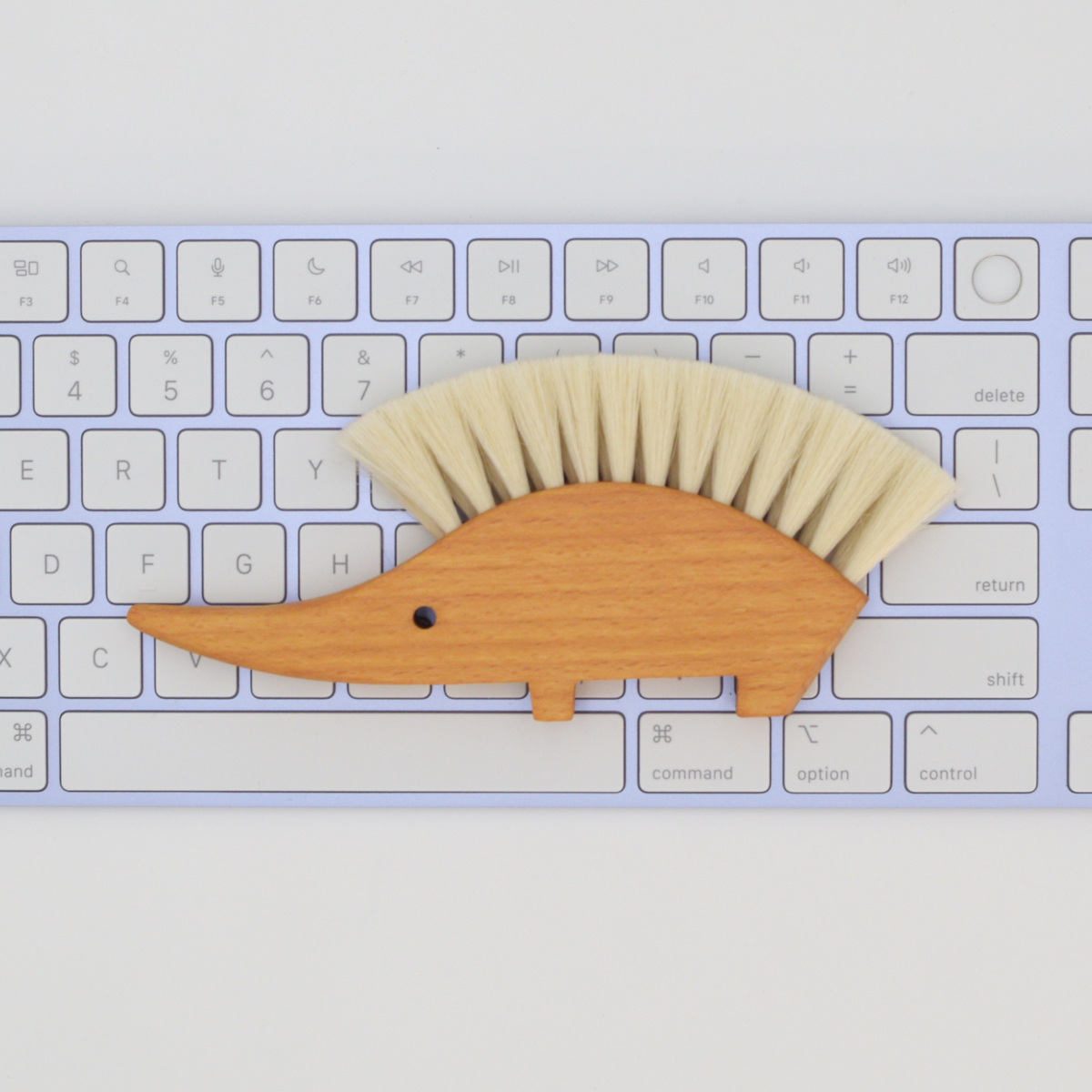 Hedgehog Duster Goat Hair - Earth & Nest