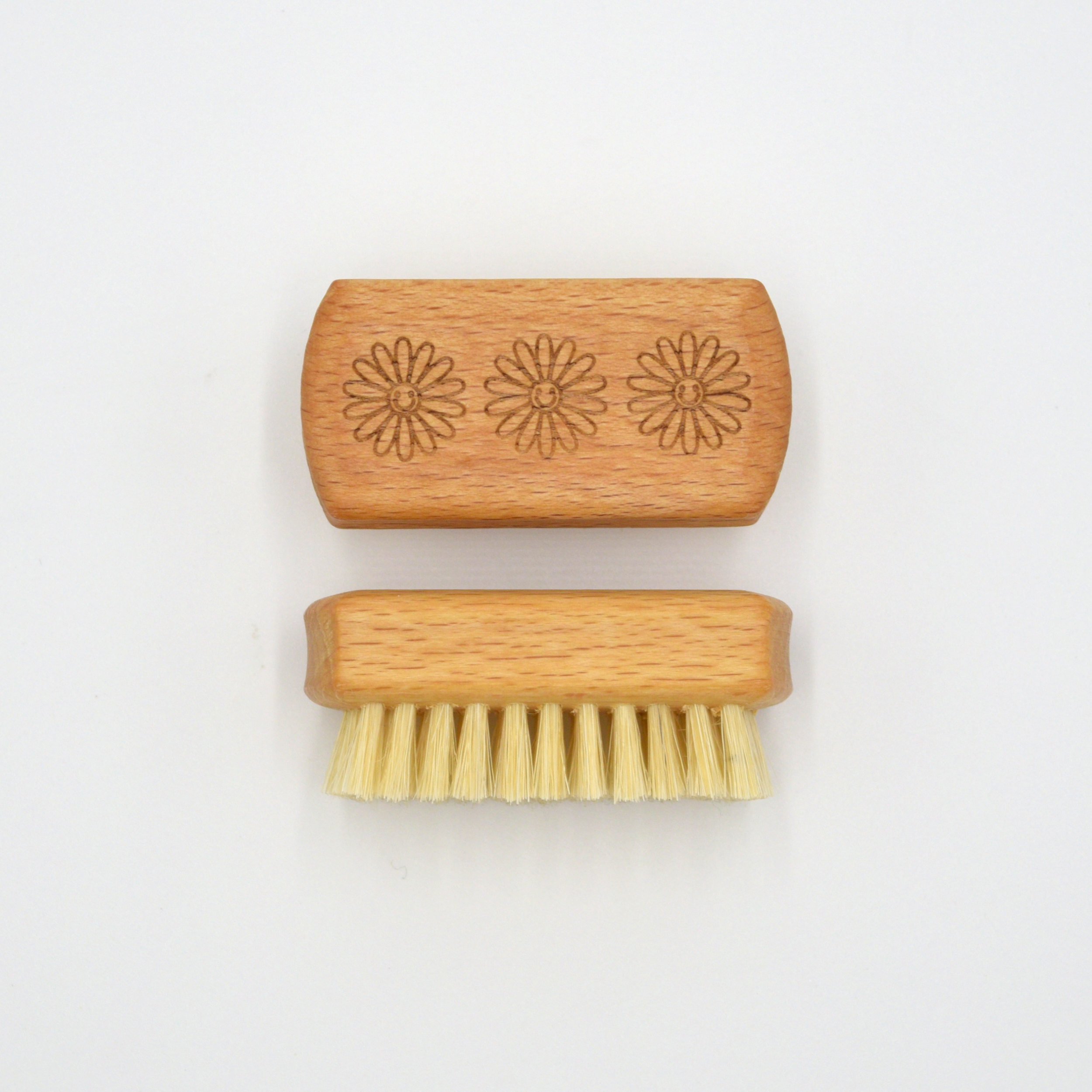 Nail Brush Children - Earth & Nest