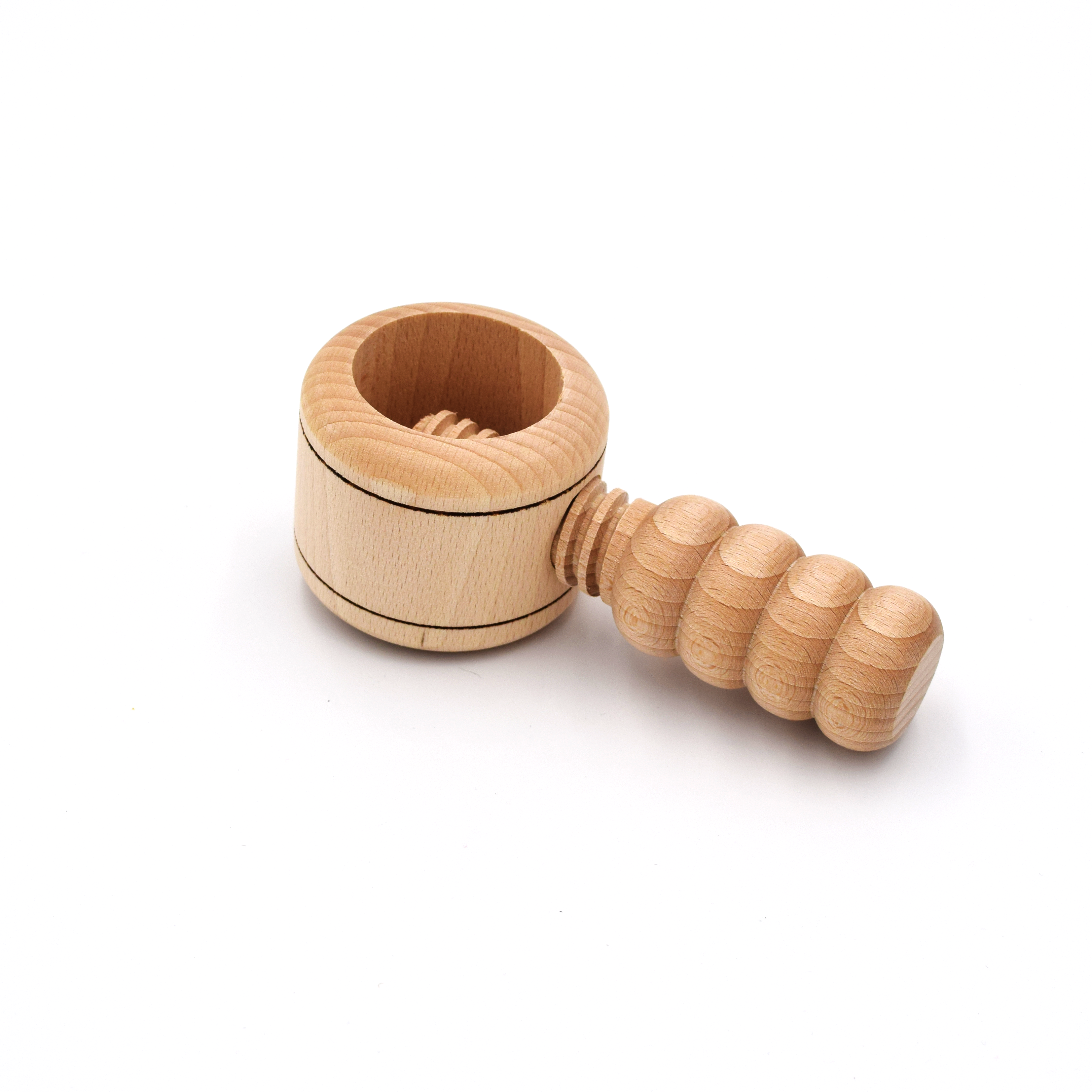 Nut Cracker - Earth & Nest