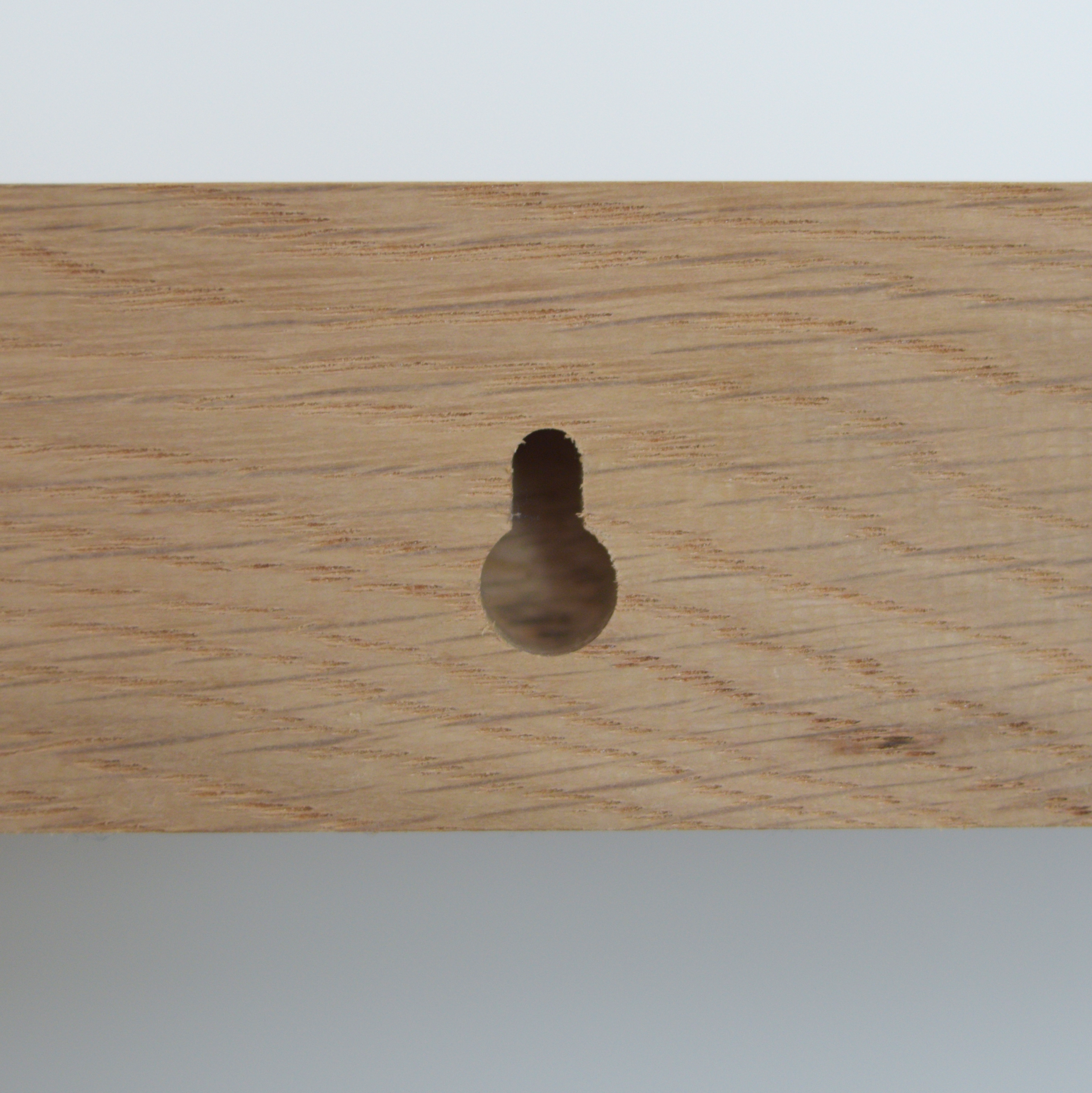 Picture Ledge, Oak - Earth & Nest