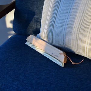 Earth & Nest Upholstery & Bed Brush - Thumbnail 2