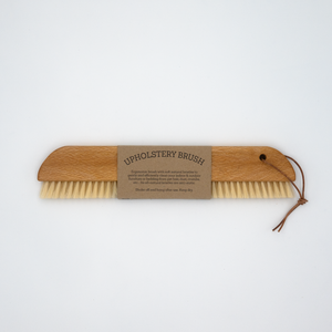 Earth & Nest Upholstery & Bed Brush