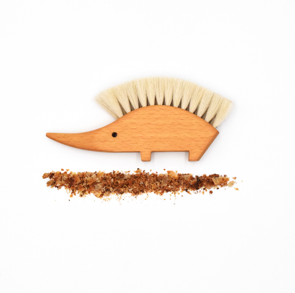 Hedgehog Duster Goat Hair - Earth & Nest