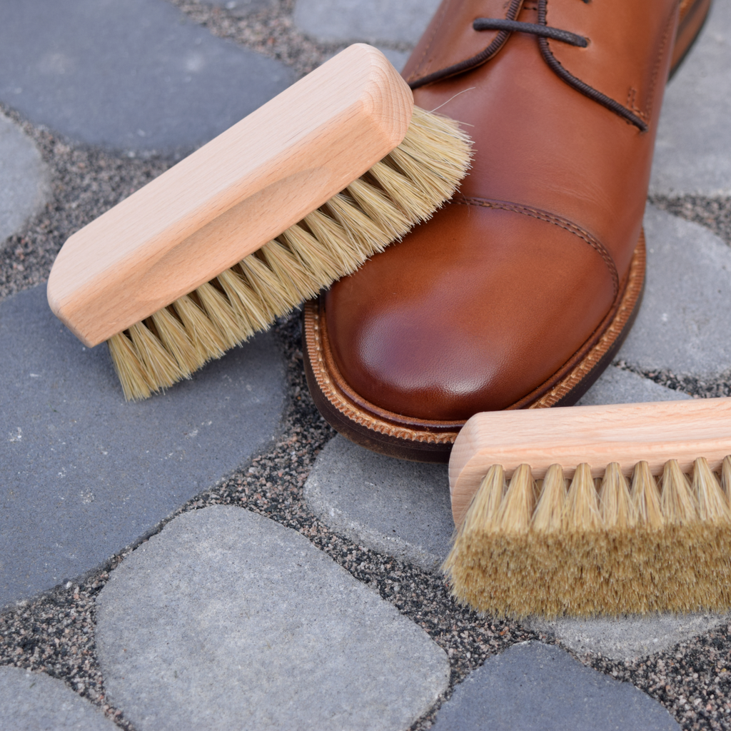 Shoeshine Brush - Earth & Nest